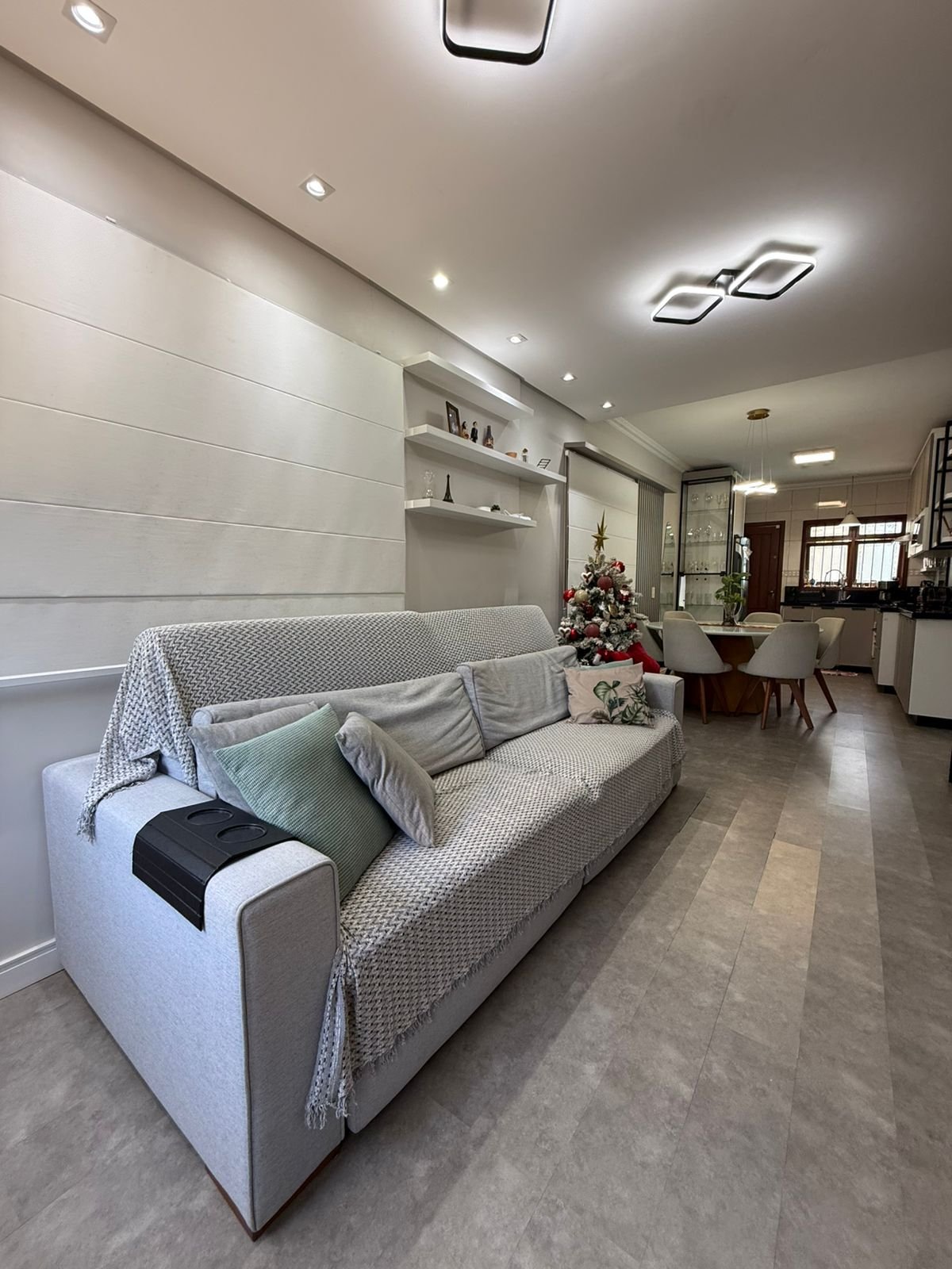 WhatsApp Image 2025-12-05 at 11.53.35