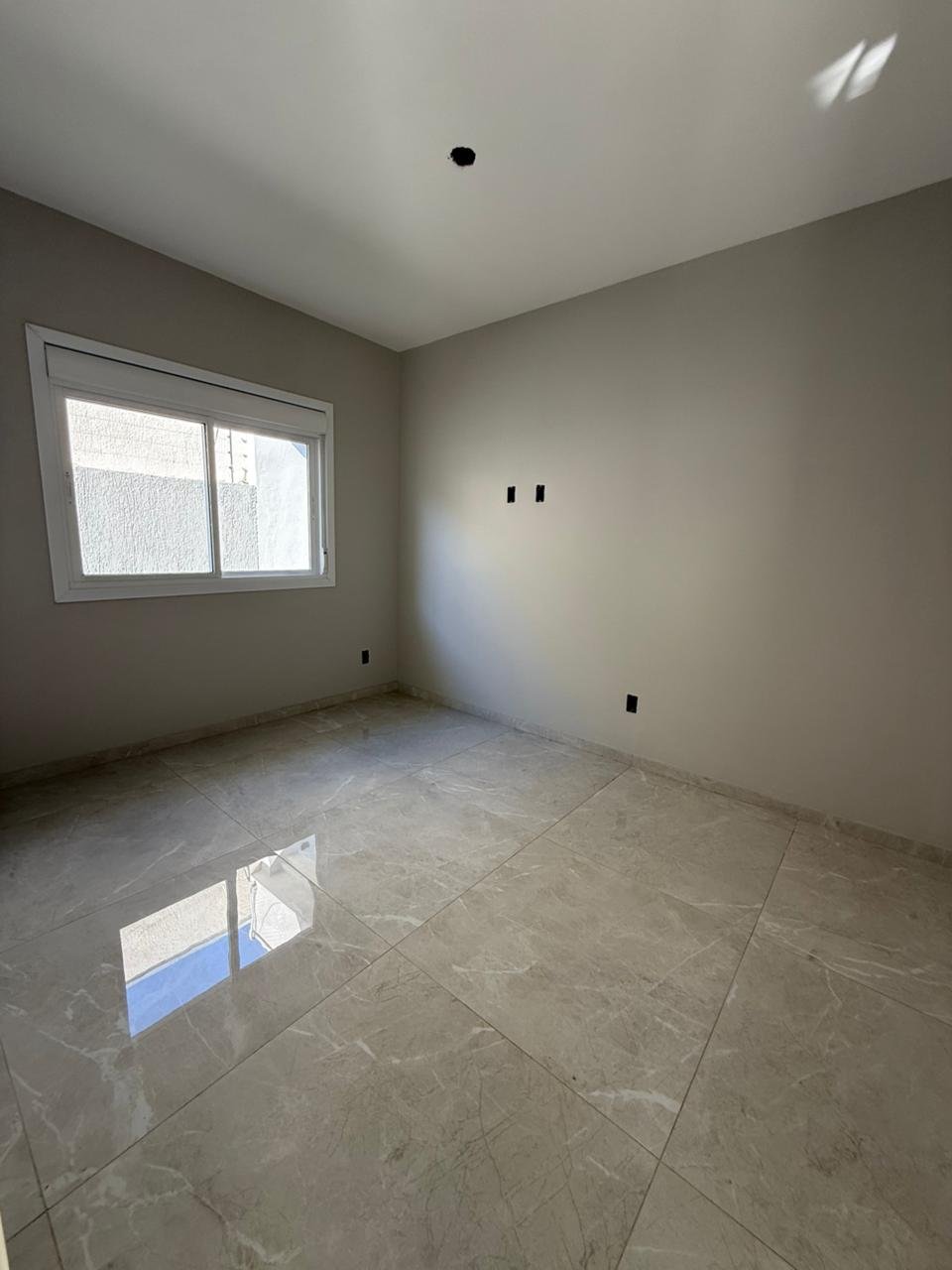 WhatsApp Image 2025-12-17 at 16.53.25 (2)