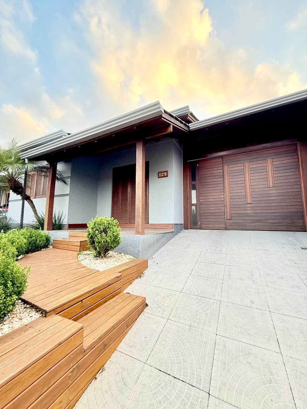 WhatsApp Image 2026-03-27 at 09.06.53 (1)