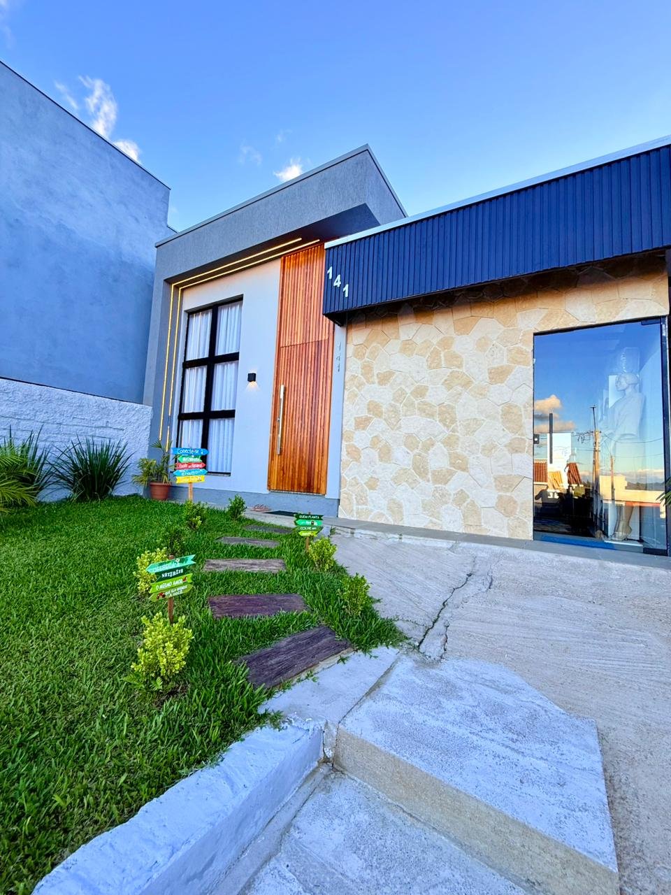 WhatsApp Image 2026-04-08 at 17.49.09