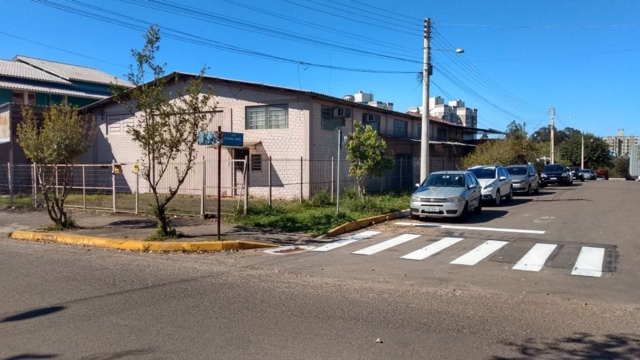 Prédio Comercial /Industrial