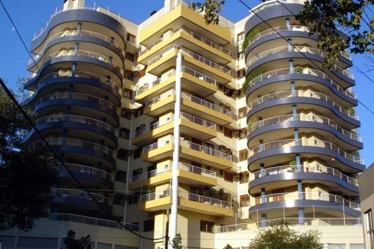 Apartamento c/ 115m² e 1 suíte c/ closet