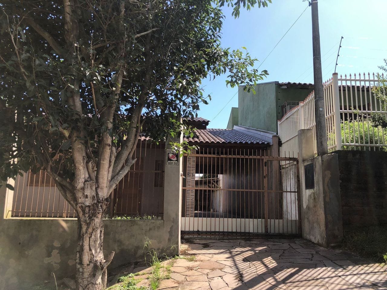 Casa c/96 m² e 2 dormitórios