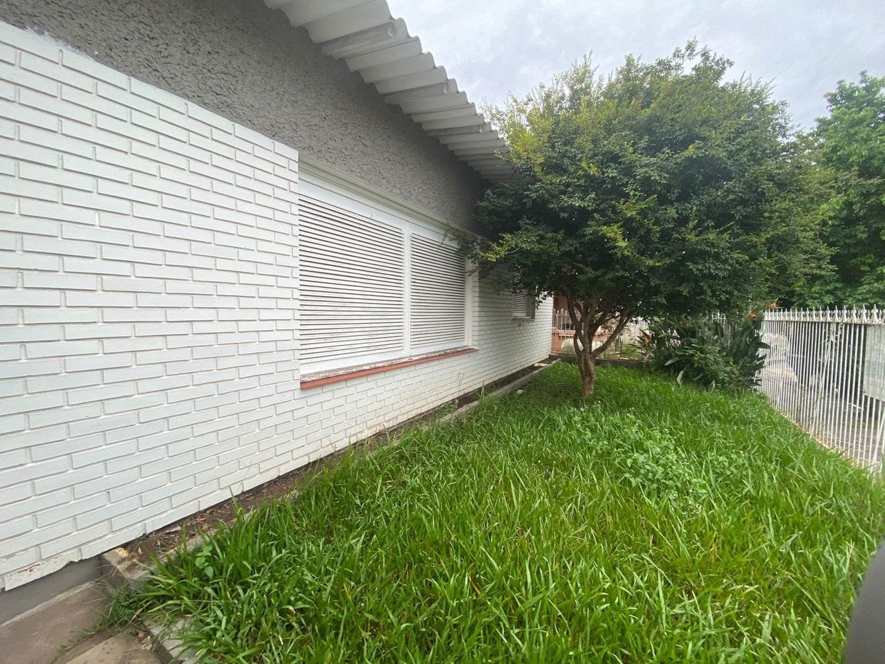 Casa c/ 272,65 m² e 3 dormitórios