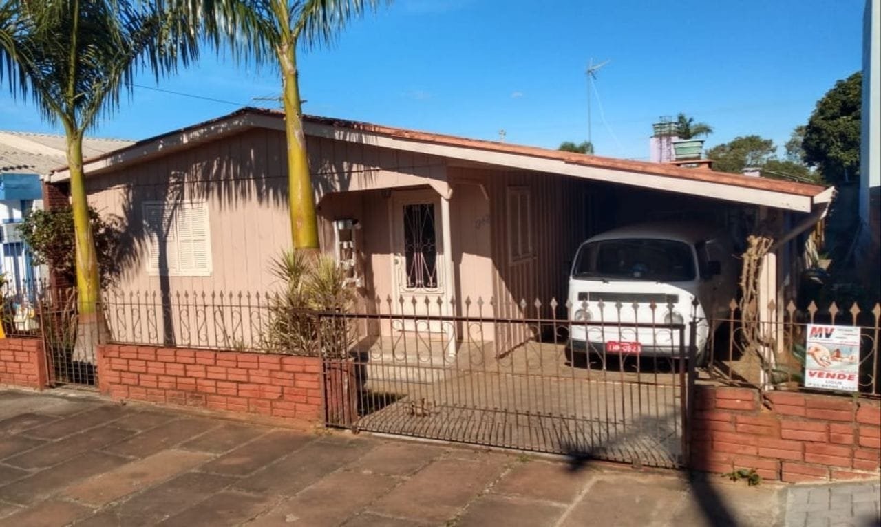 Casa com 100 m² e 3 dormitórios