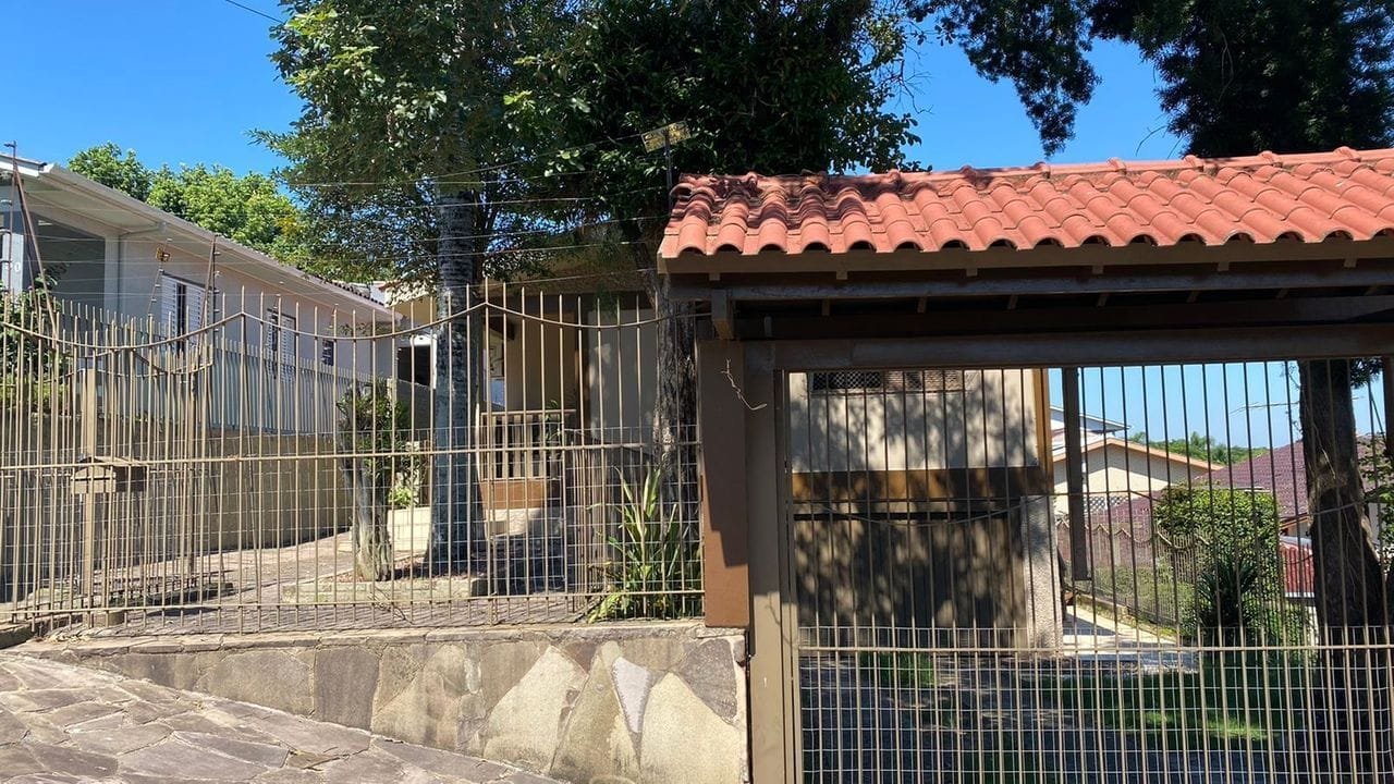 Casa c/127 m² e 2 dormitórios