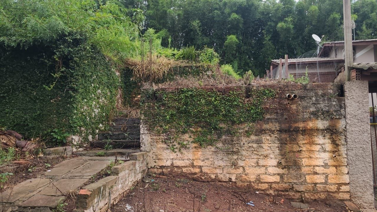 Terreno c/ 364 m²