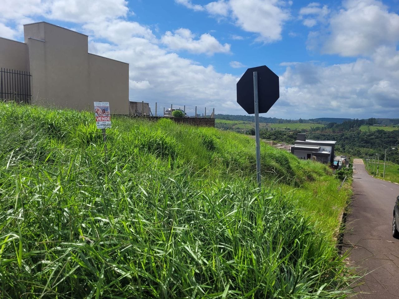 Terreno c/ 360 m²