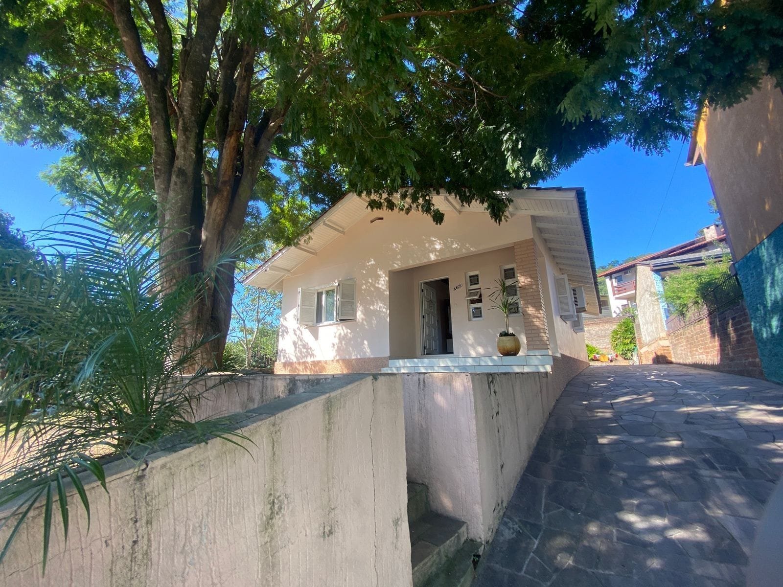 Casa c/136m² e 3 dormitórios