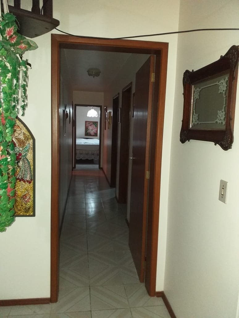 Apartamento c/134 m² e 3 dormitórios