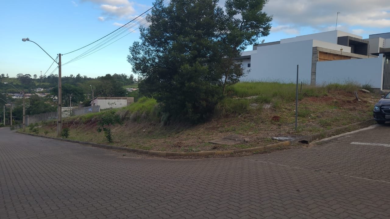 Terreno c/381 m²