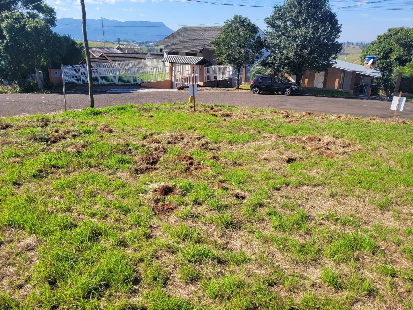 Terreno de esquina c/949 m²