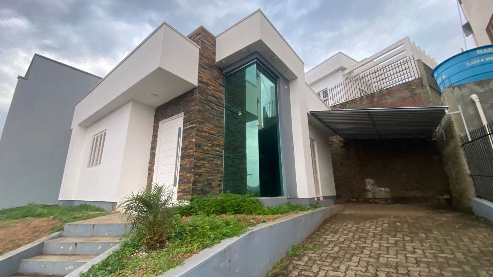 Casa com 60m² e 02 dormitórios