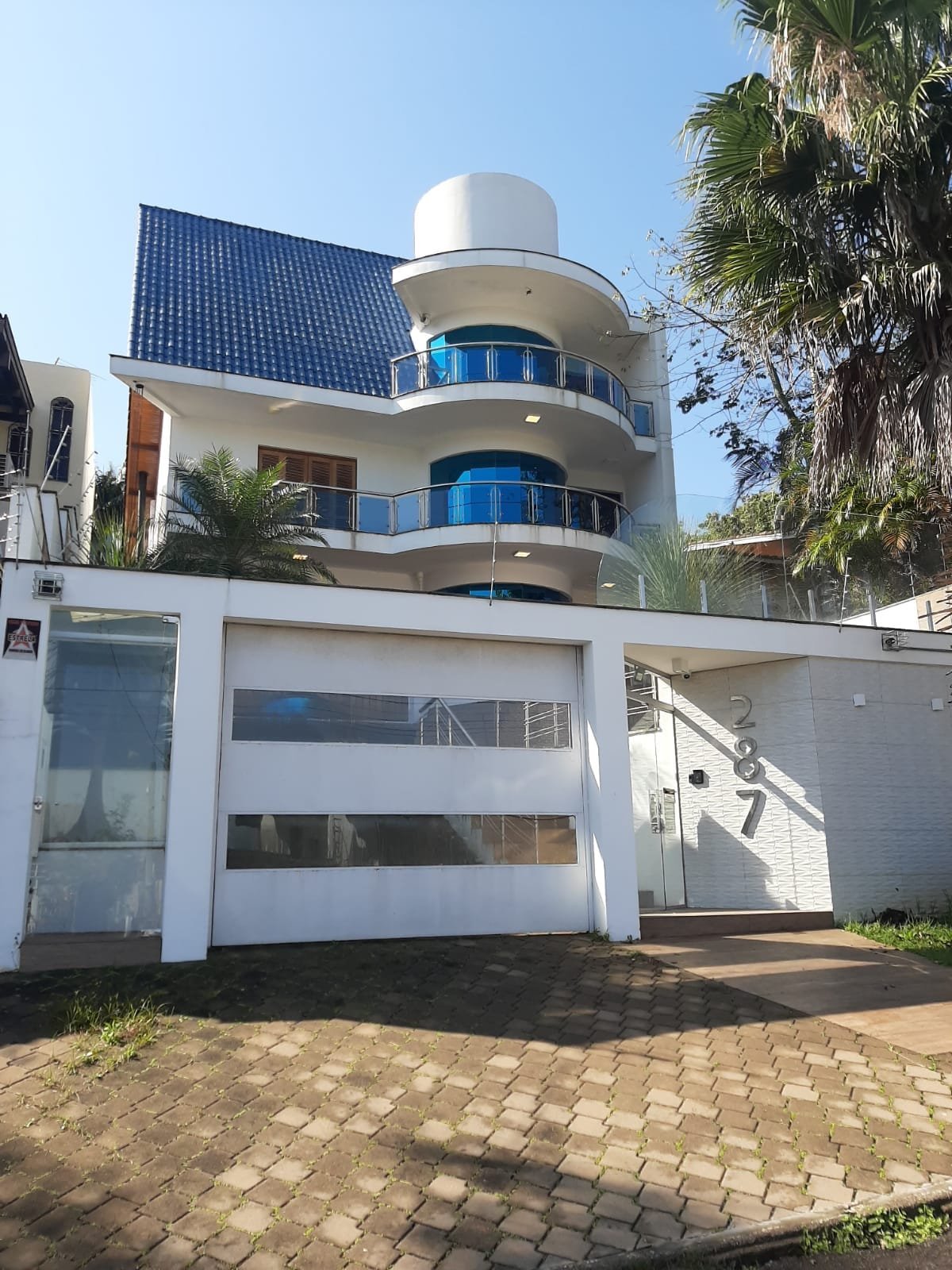Linda casa com 360m²