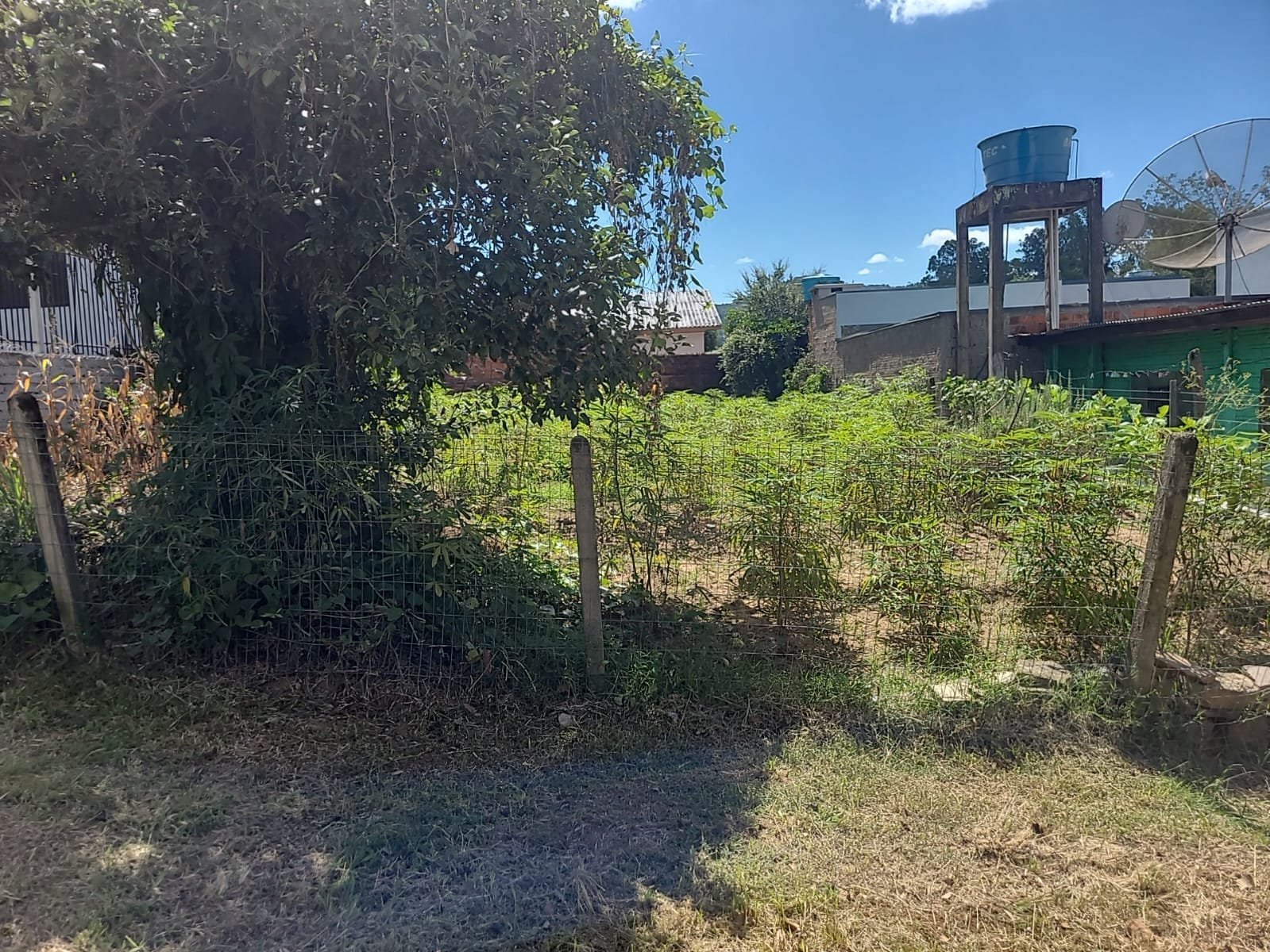 Terreno com 360m²