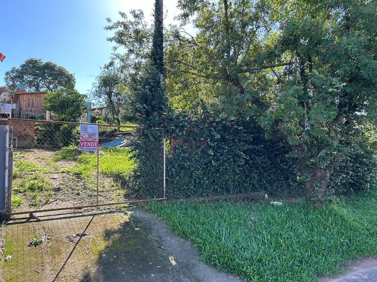 Terreno com 390m²