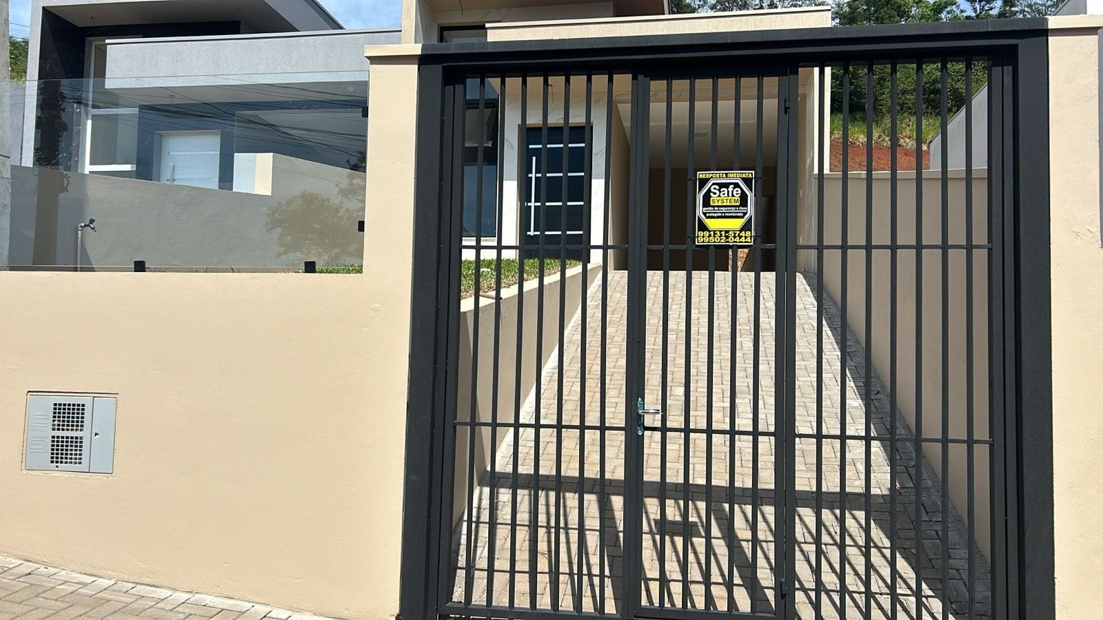 Casa com 78m² e 02 dormitórios