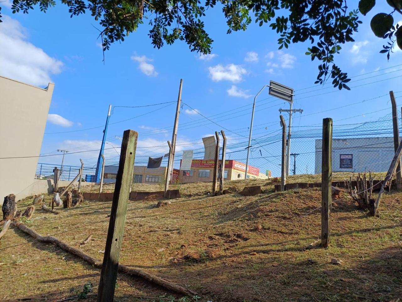 Terreno com 662m²