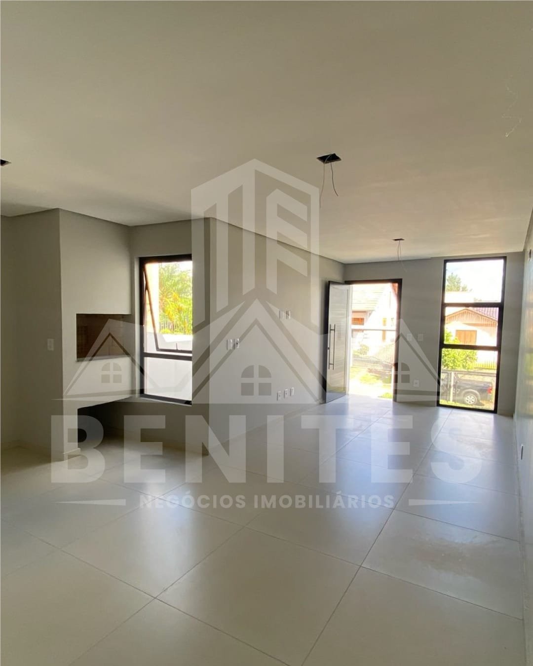 Casa c/ 82m²