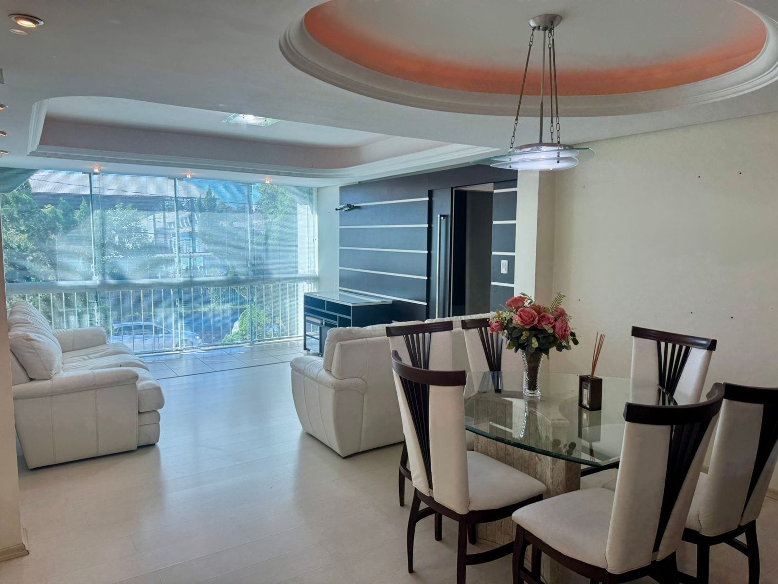 Apartamento com 99,11m²