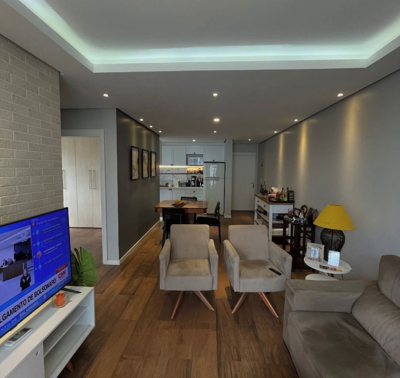 Apartamento com 68m²