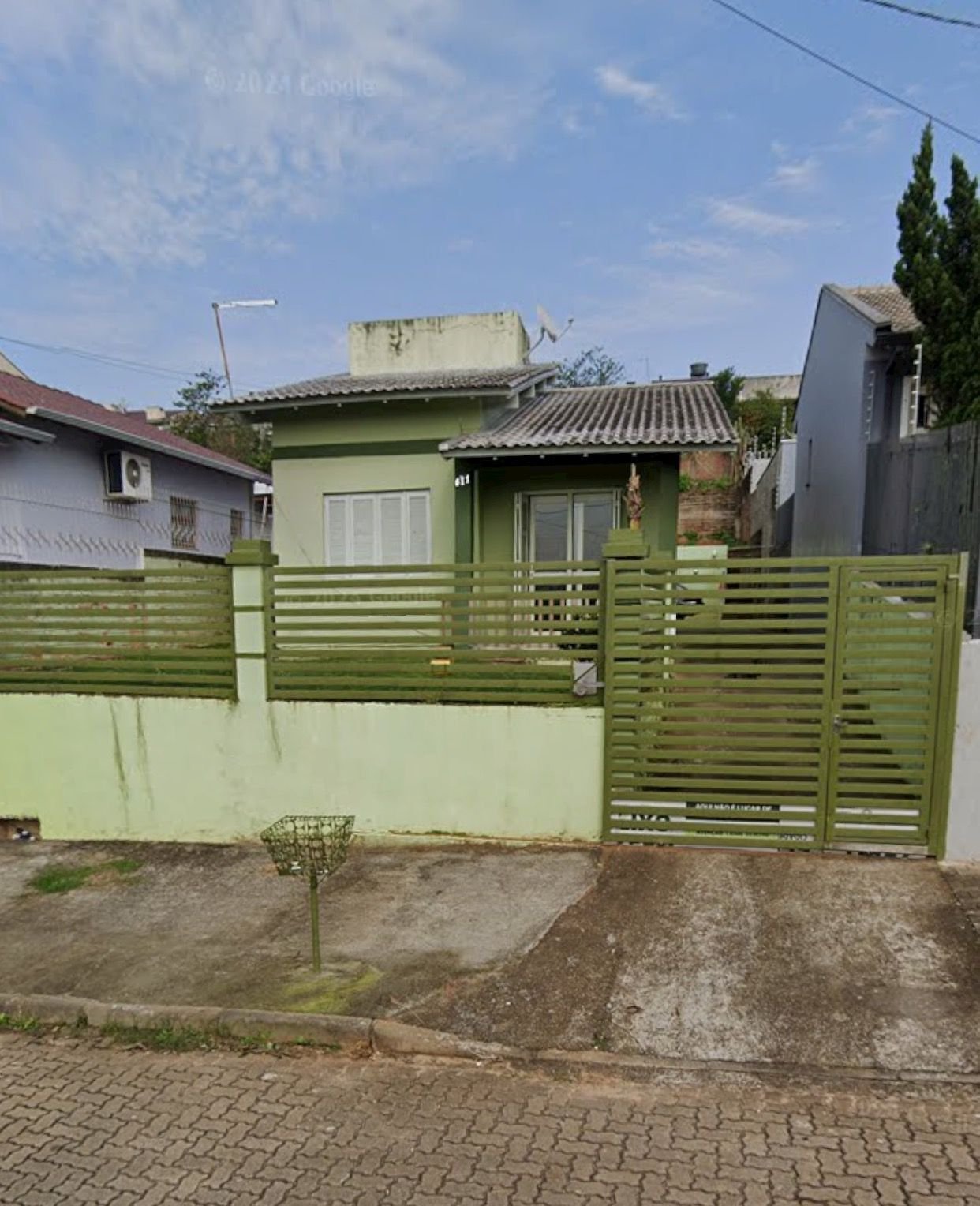 CASA COM 98,08 M²