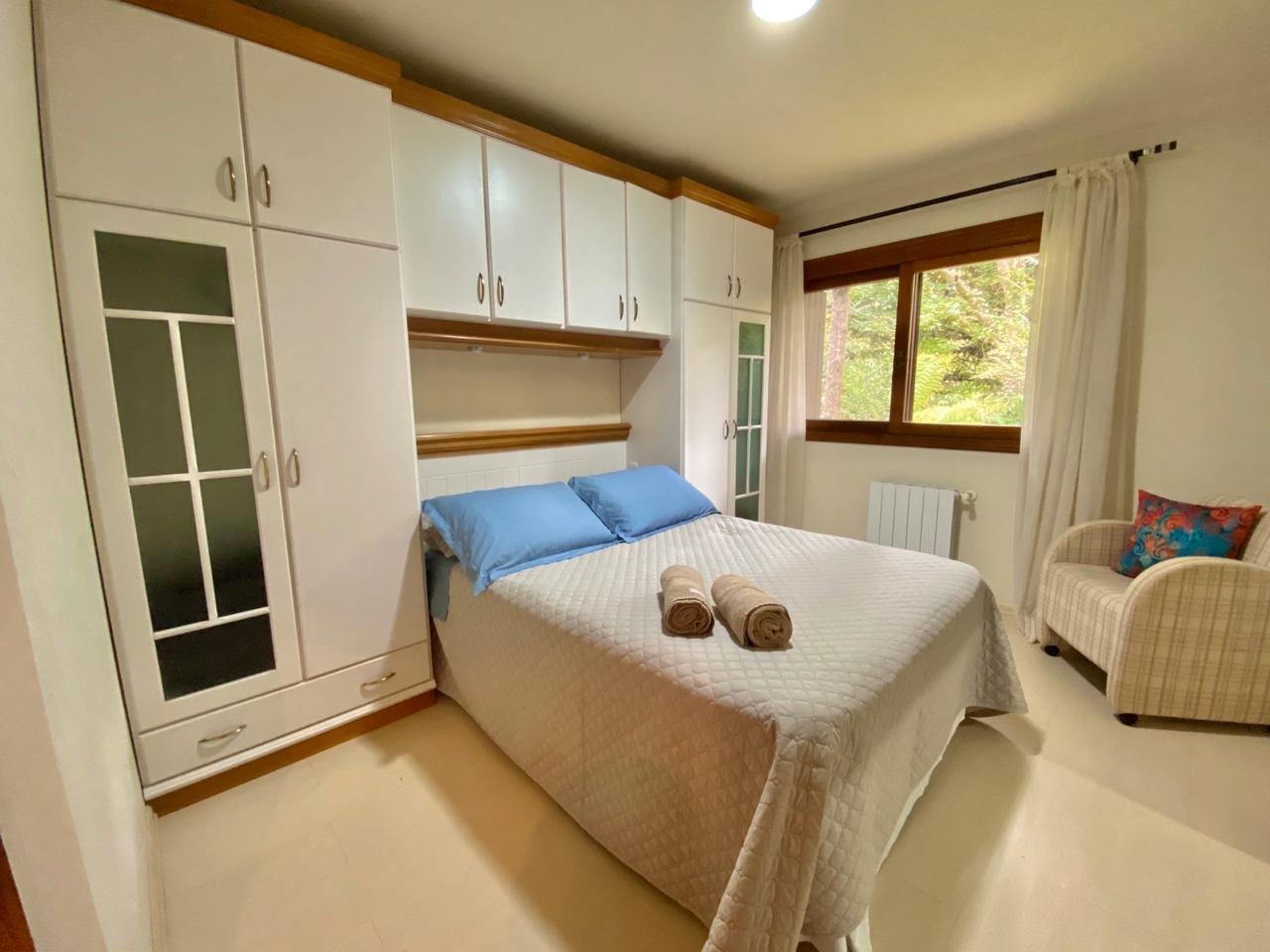 APARTAMENTO MOBILIADO EM UMA LOCALIZAÇÃO PRIVILEGIADA