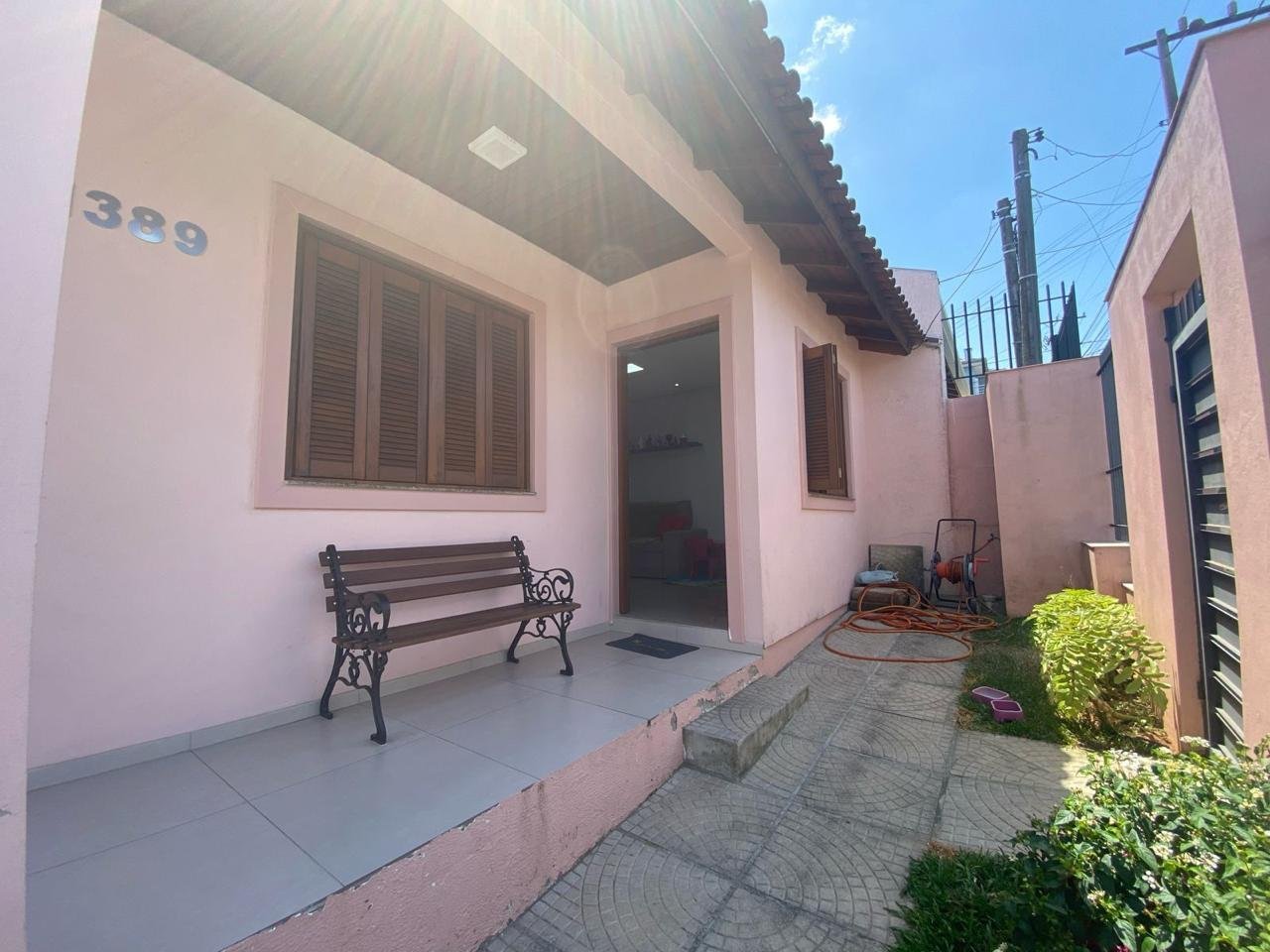 CASA COM 80M²
