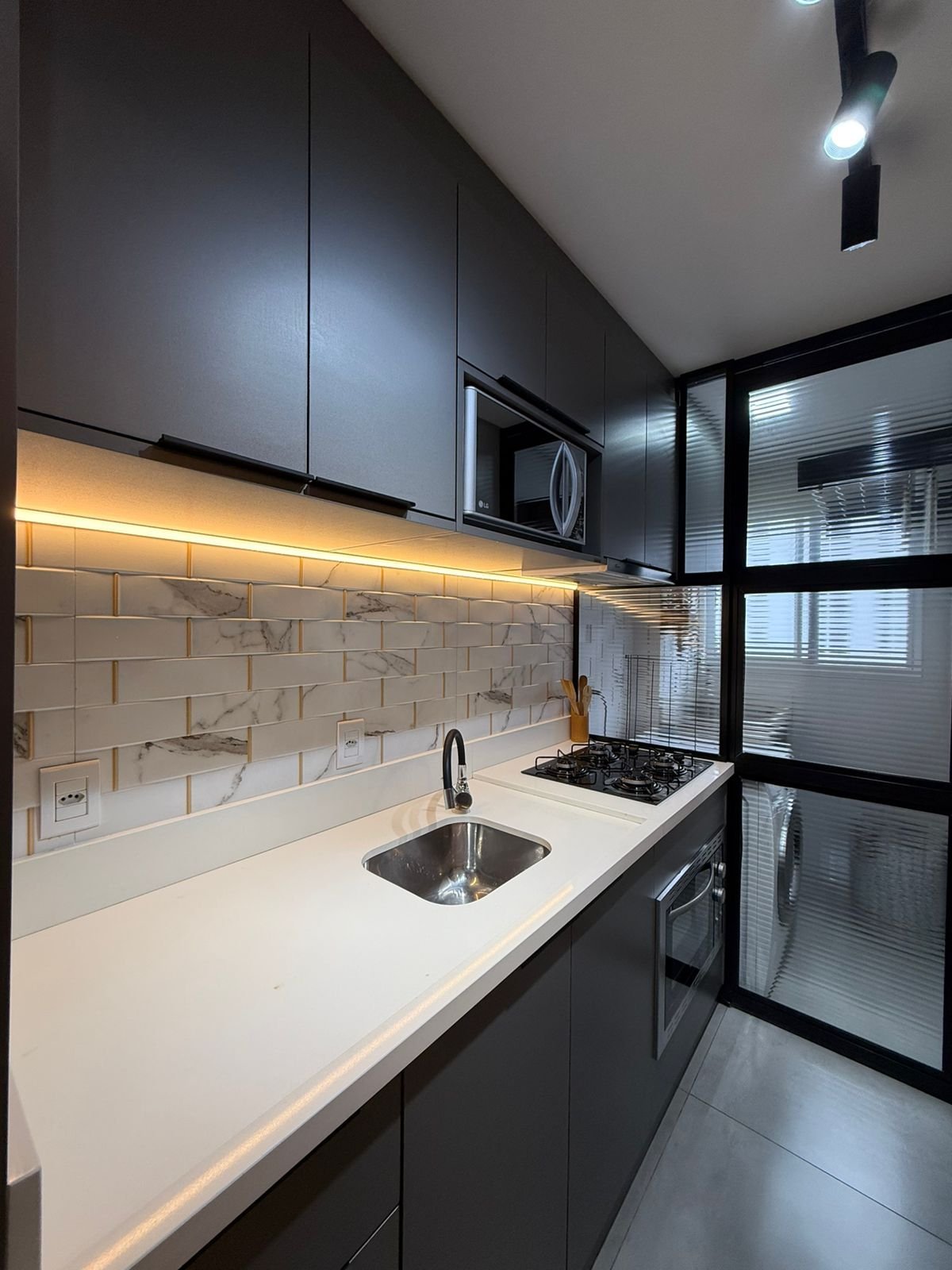 Apartamento mobiliado