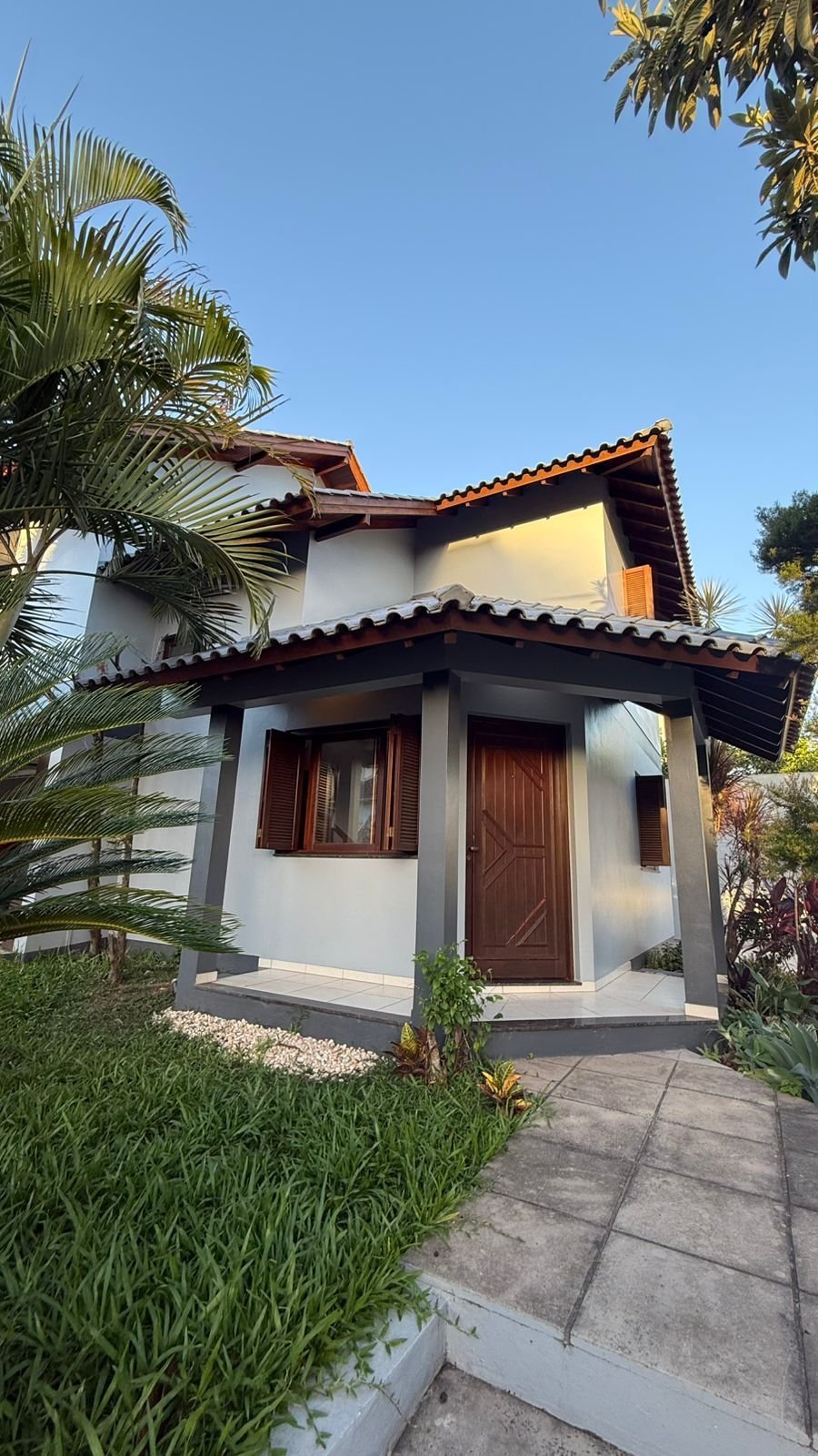 SOBRADO COM 133,97M²