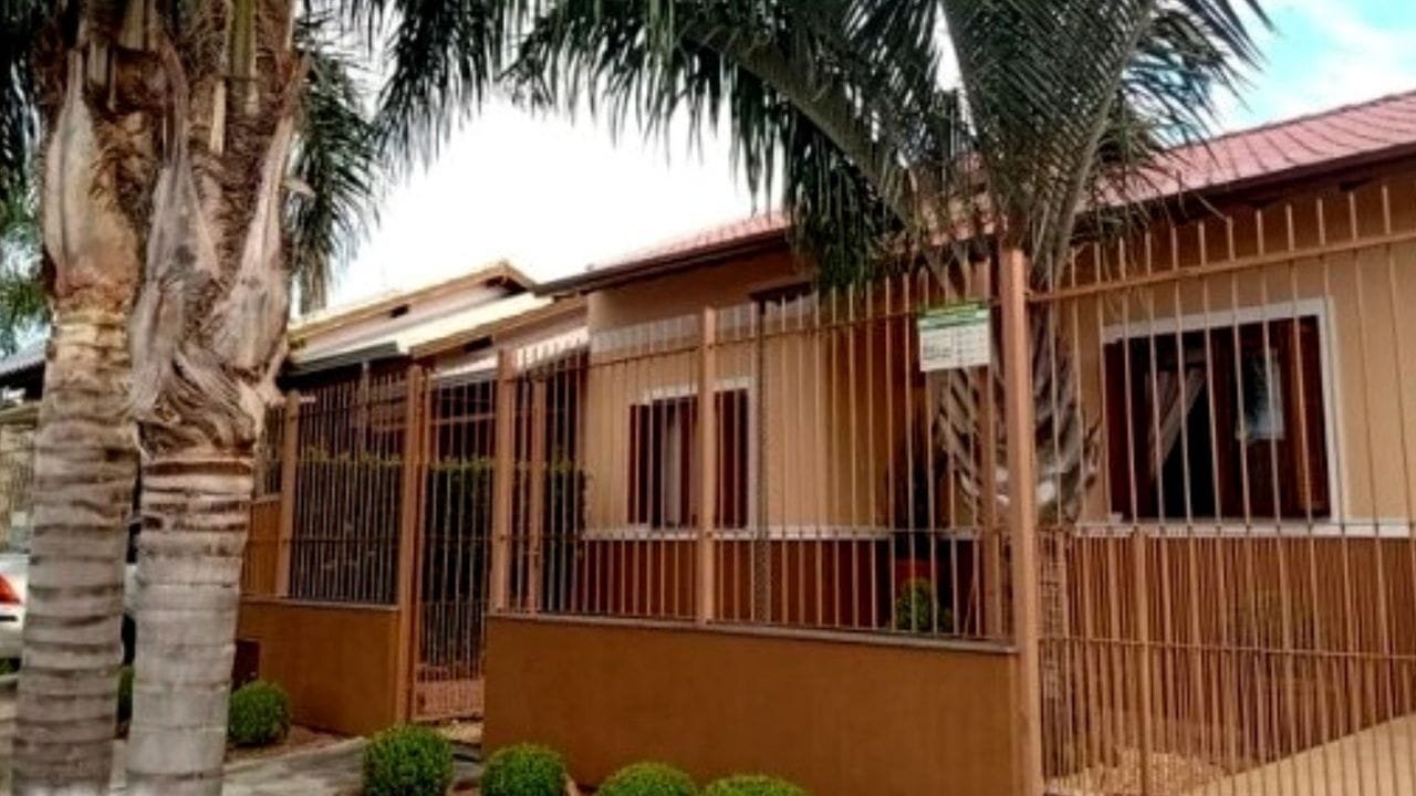 Casa com 130m²