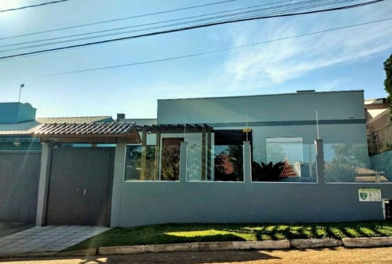Lindo Imóvel Moderno com 160m³ c/ 3 dormitórios