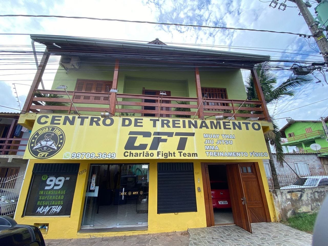 Sobrado c/ 408 m²