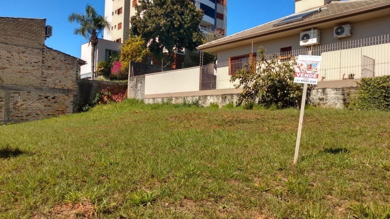 Terreno com 377,27m²