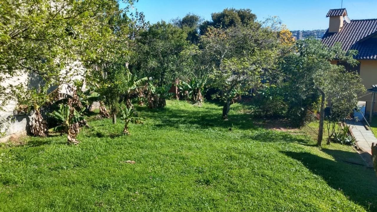 Terreno com 544 m²