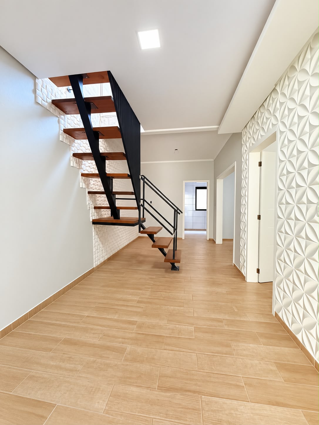 SOBRADO COM 158m²