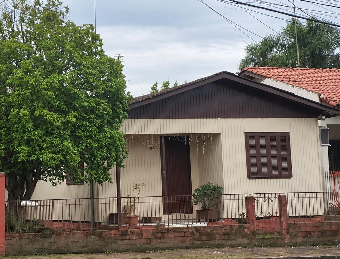 CASA NO CENTRO DE CAMPO BOM